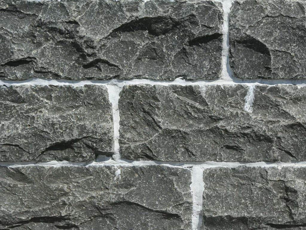 Steinmauer Kerala Basalt